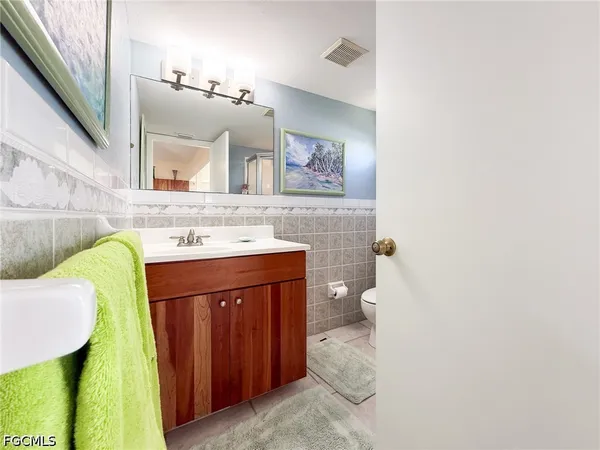 $1,300,000 | 4510 Oyster Shell Drive, Captiva, FL 33924