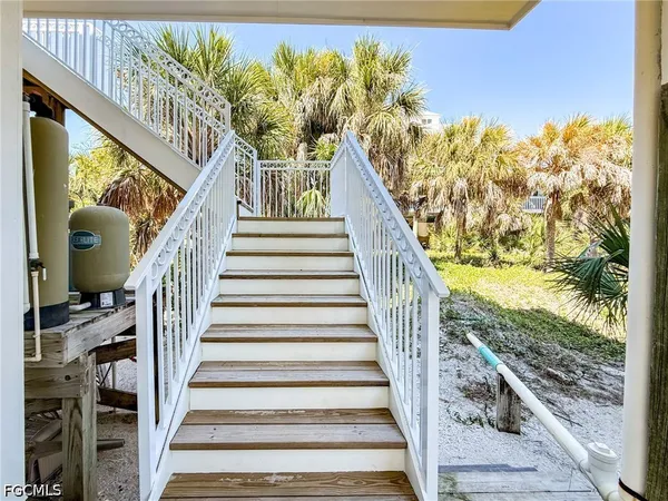 $1,300,000 | 4510 Oyster Shell Drive, Captiva, FL 33924