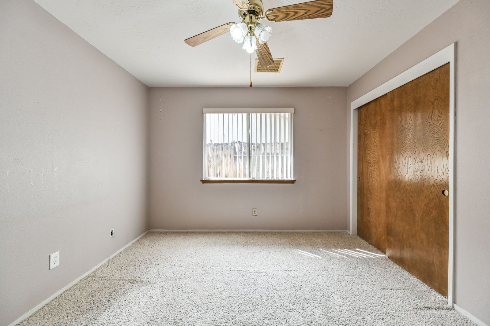 131 Chambers Street Ridgecrest, CA 93555 - Photo 20 of 28 a view of an empty room with a window