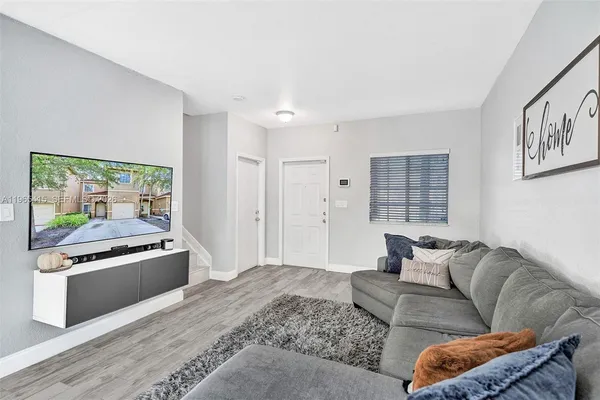 $2,800 | 8518 Southwest 214th Lane, Cutler Bay, FL 33189