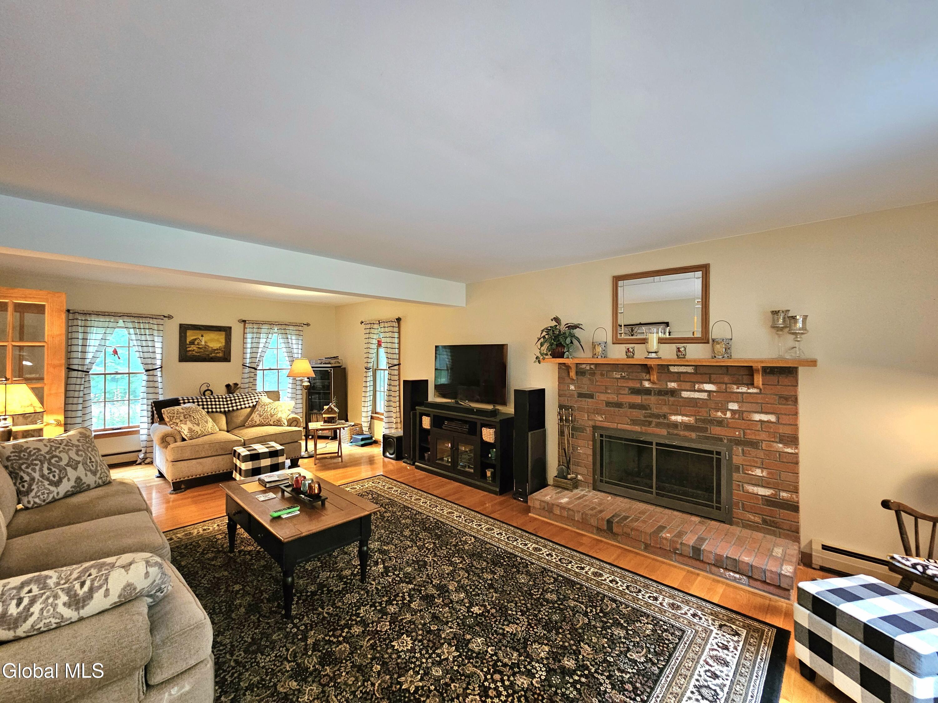 7 Pond Hollow Road Sand Lake, NY 12018 - Photo 9 of 32 1000029728