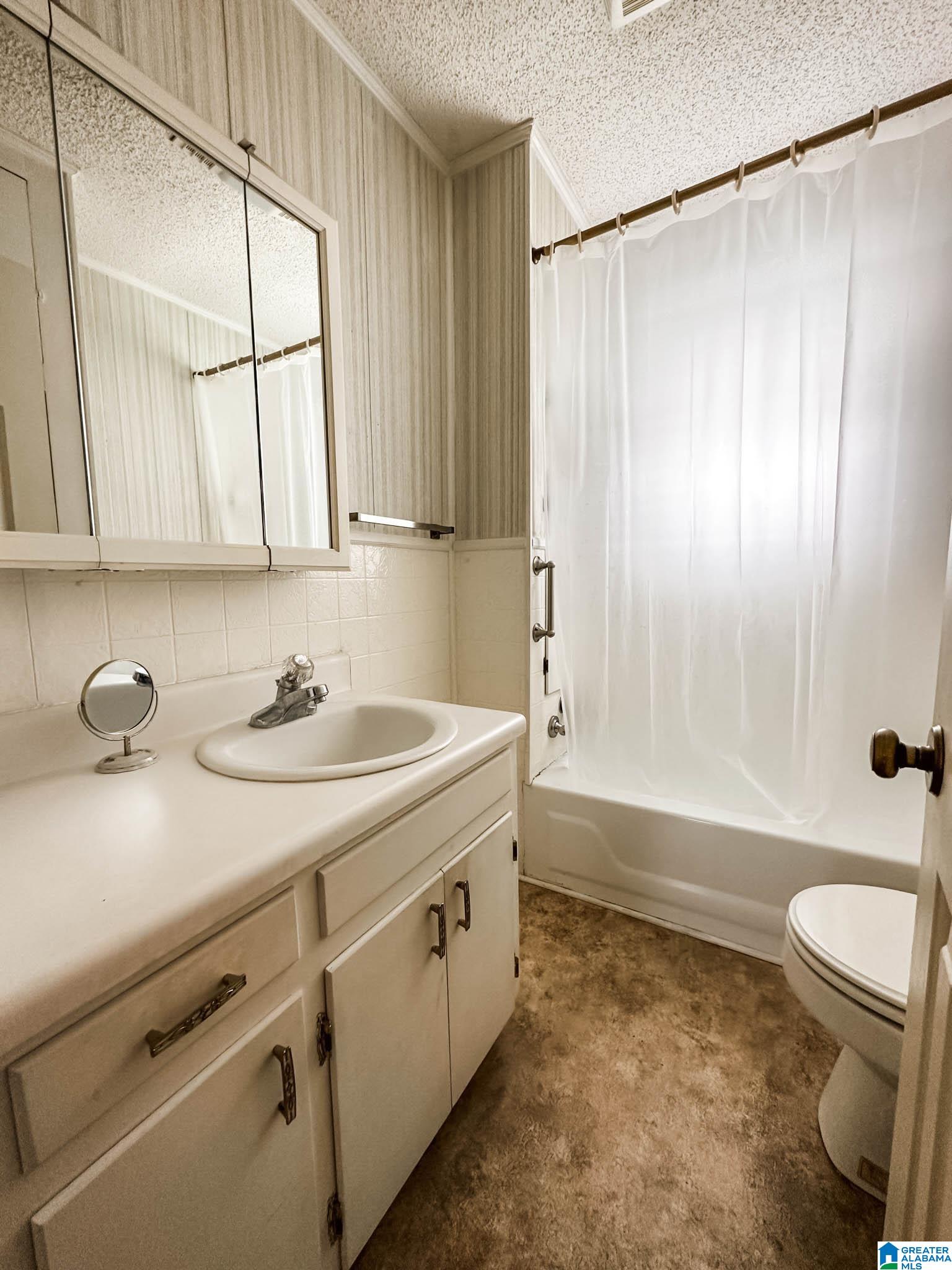 604 Alexandria Road Weaver, AL 36277 - Photo 10 of 50