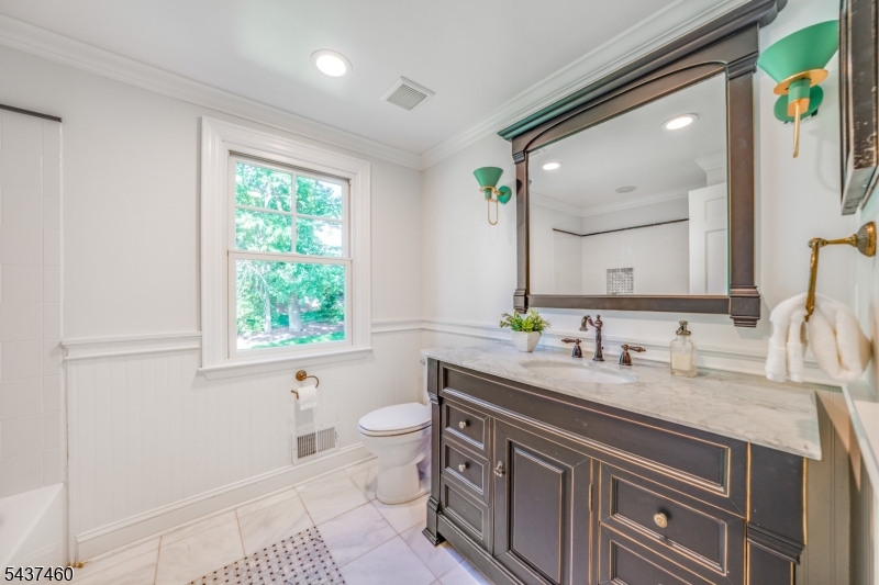 111 Westminster Road Chatham, NJ 07928 - Photo 27 of 42