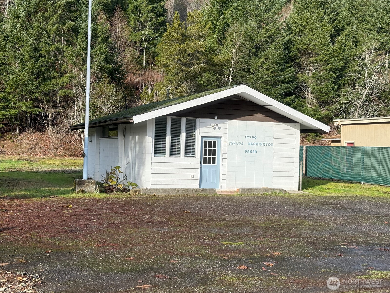 14900 Northeast North Shore Road Tahuya, WA 98588 - Photo 4 of 12
