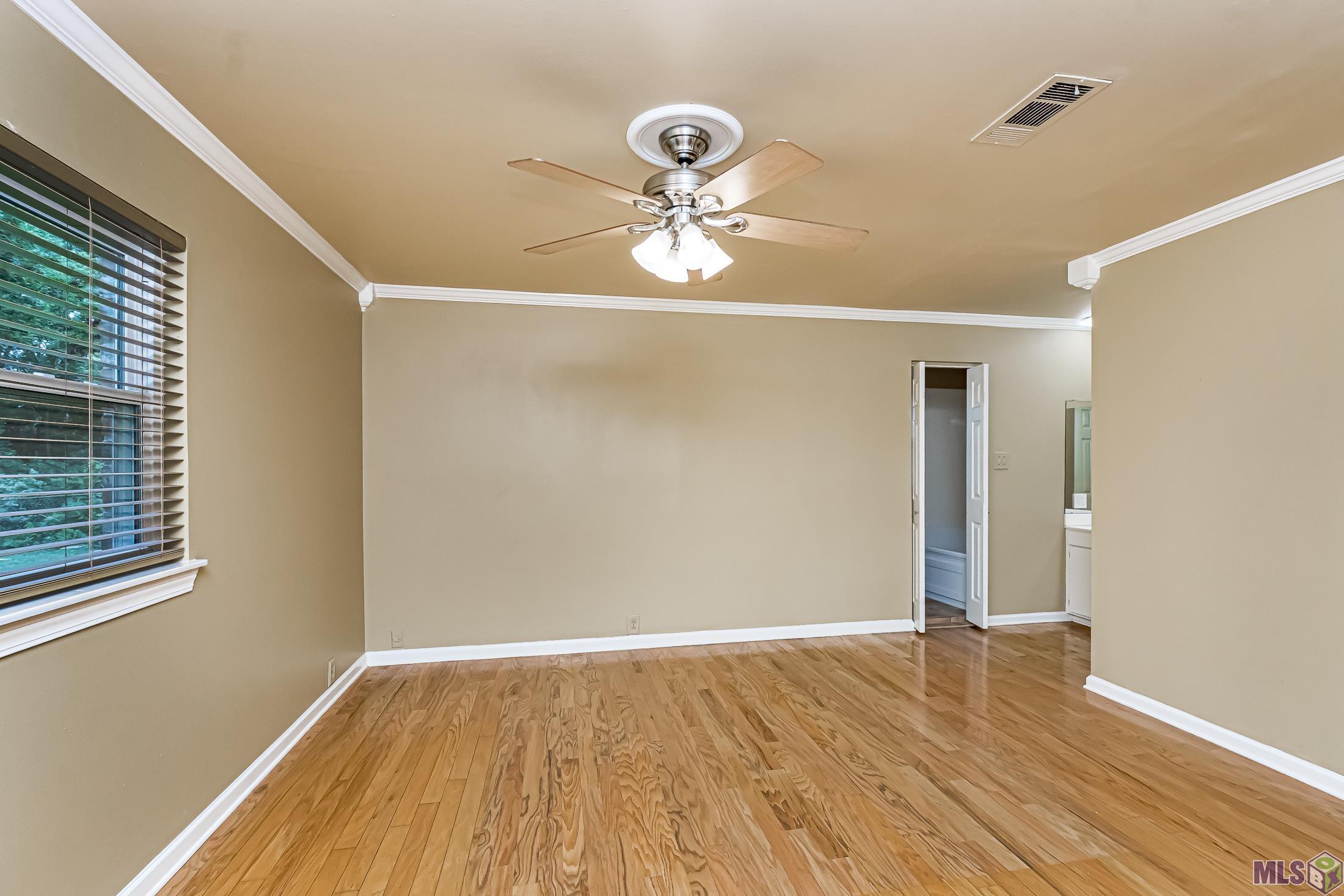 10386 Rhapsody Drive Baton Rouge, LA 70815 - Photo 13 of 21 Large Master Bedroom