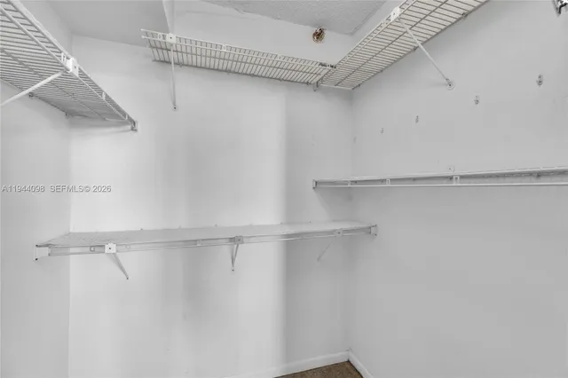 $269,500 | 2430 DC Country Club Boulevard, Unit 2062, Deerfield Beach, FL 33442