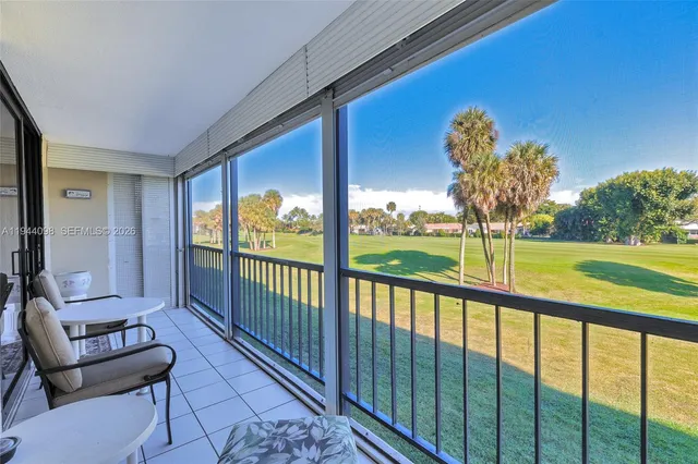 $269,500 | 2430 DC Country Club Boulevard, Unit 2062, Deerfield Beach, FL 33442