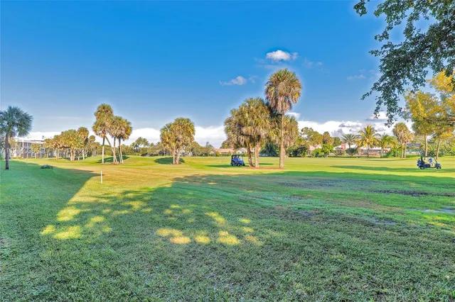 $269,500 | 2430 DC Country Club Boulevard, Unit 2062, Deerfield Beach, FL 33442