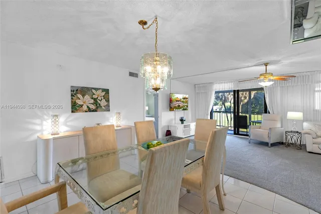 $269,500 | 2430 DC Country Club Boulevard, Unit 2062, Deerfield Beach, FL 33442