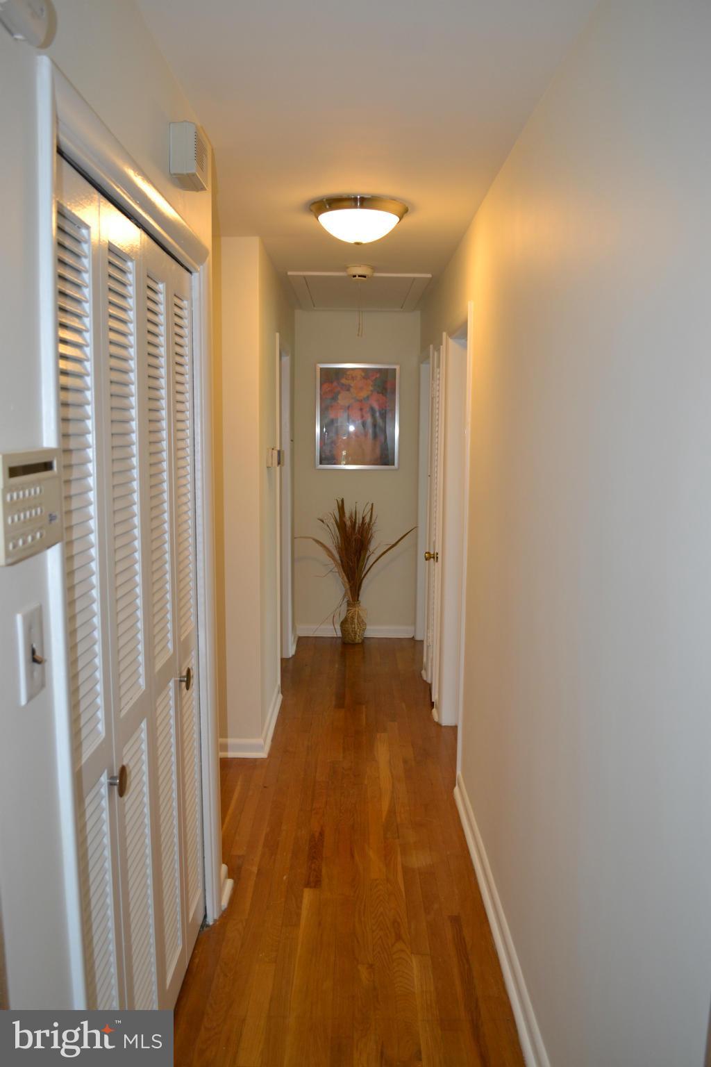 1109 Green Acre Road Towson, MD 21286 - Photo 13 of 30 Interior (General)
