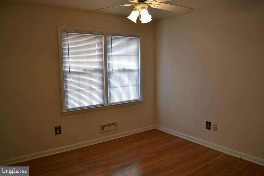 1109 Green Acre Road Towson, MD 21286 - Photo 16 of 30 Bedroom
