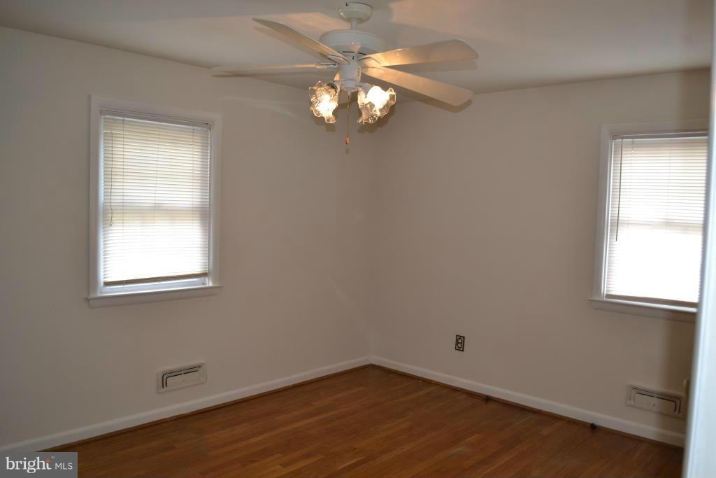 1109 Green Acre Road Towson, MD 21286 - Photo 17 of 30 Bedroom