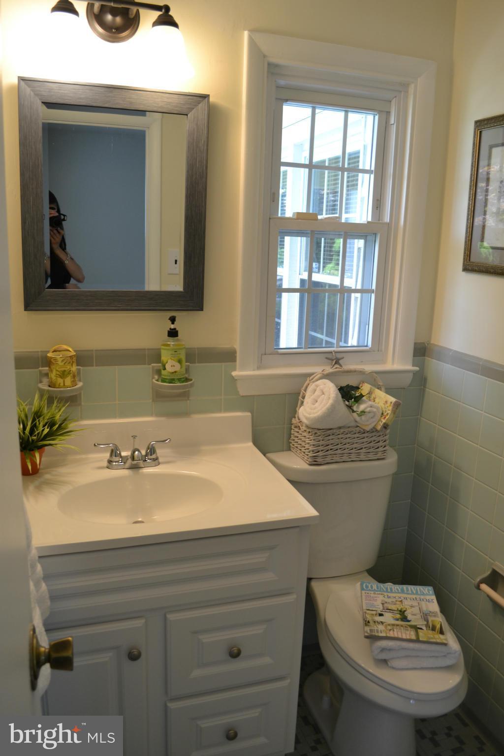 1109 Green Acre Road Towson, MD 21286 - Photo 19 of 30 Bath (Master)