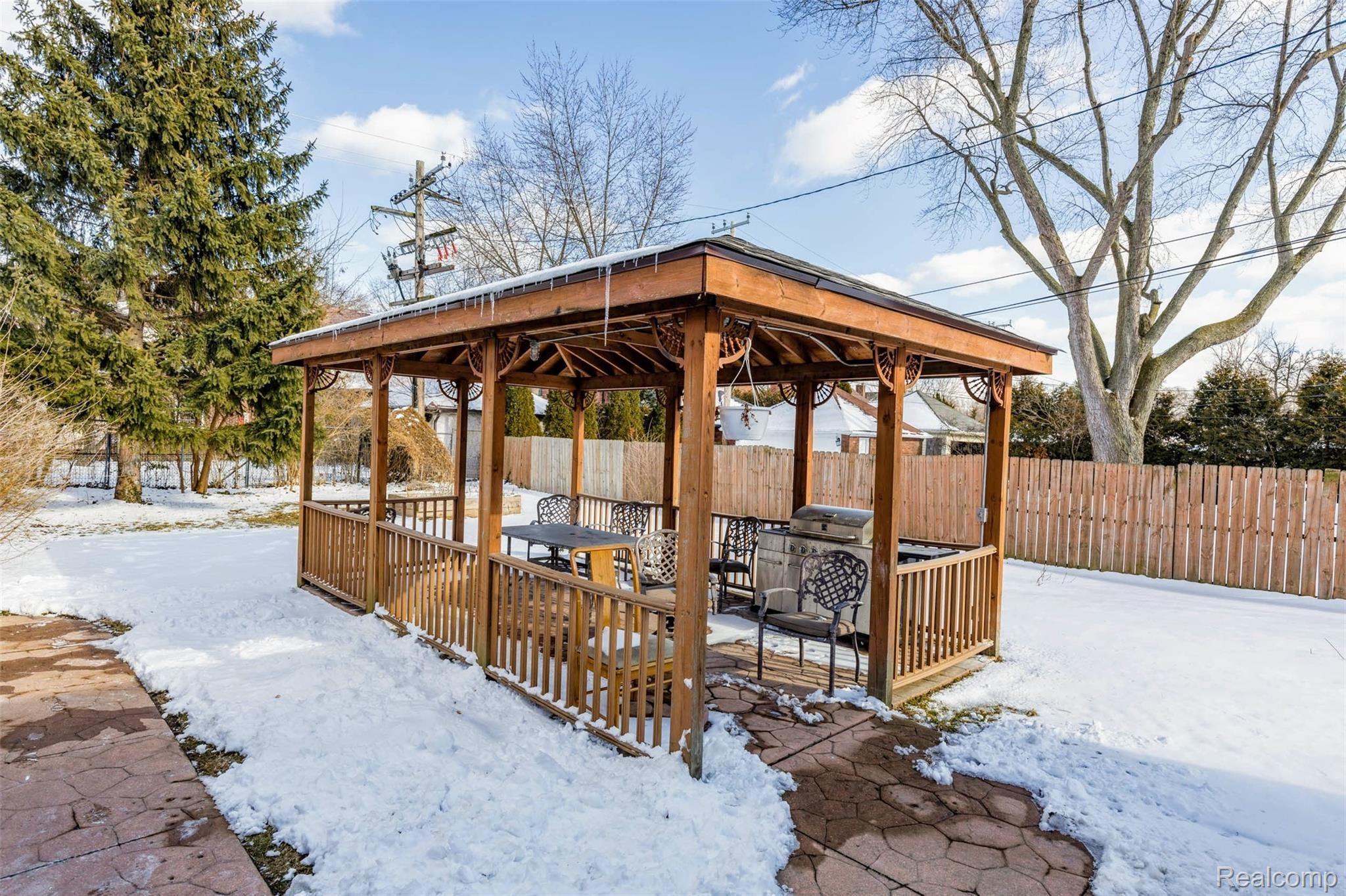 1442 Devonshire Road Grosse Pointe, MI 48230 - Photo 41 of 48 untitled-8.jpg