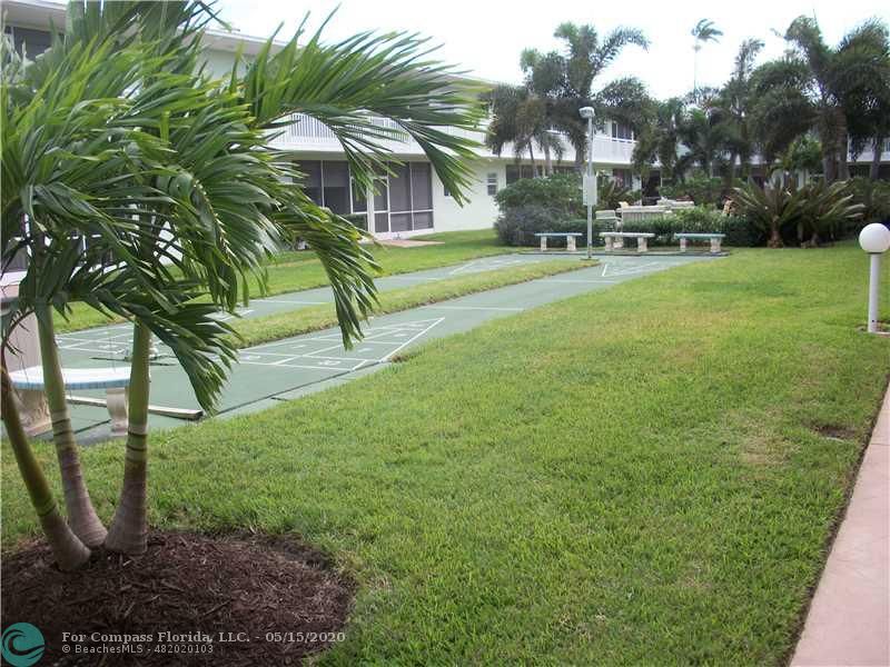 2100 Northeast 38th Street, Unit 135 Lighthouse Point, FL 33064 - Photo 12 of 13 Exterior Front