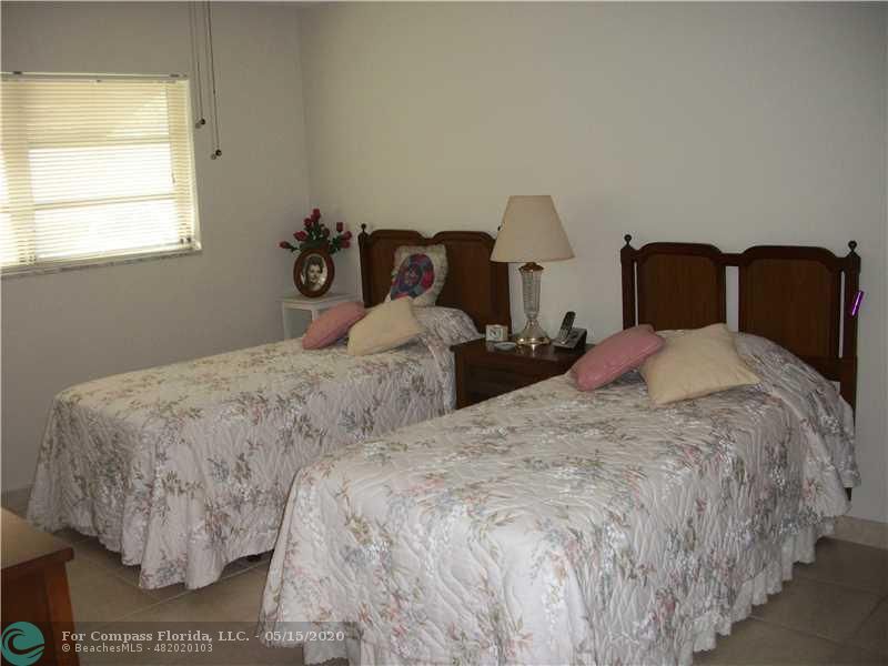 2100 Northeast 38th Street, Unit 135 Lighthouse Point, FL 33064 - Photo 6 of 13 Bedroom Master