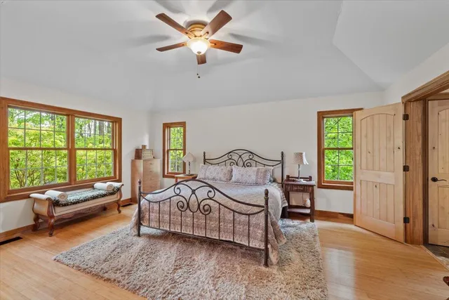 a close view of sink