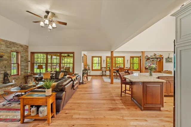 $849,900 | 127 Timber Lake Drive, Canadensis, PA 18325