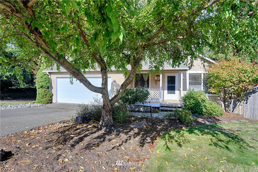 1721 171st Place Southeast Bothell, WA 98012 - Photo 1 of 25 Gallery Image 1