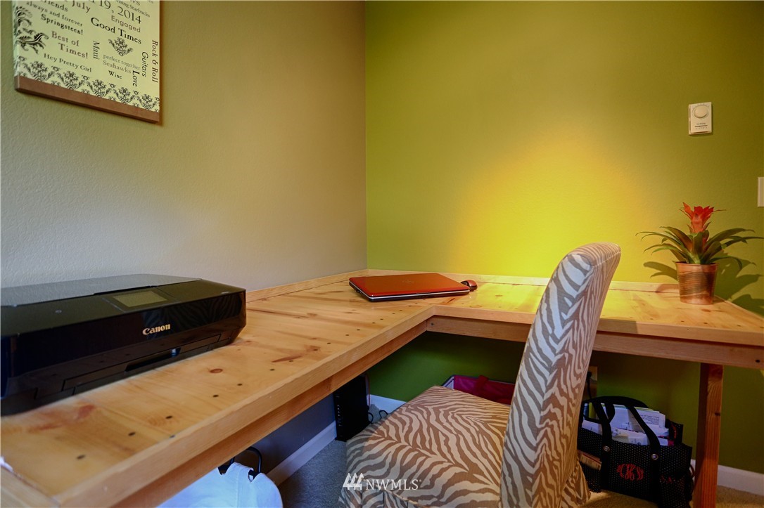 1721 171st Place Southeast Bothell, WA 98012 - Photo 14 of 25 Gallery Image 14