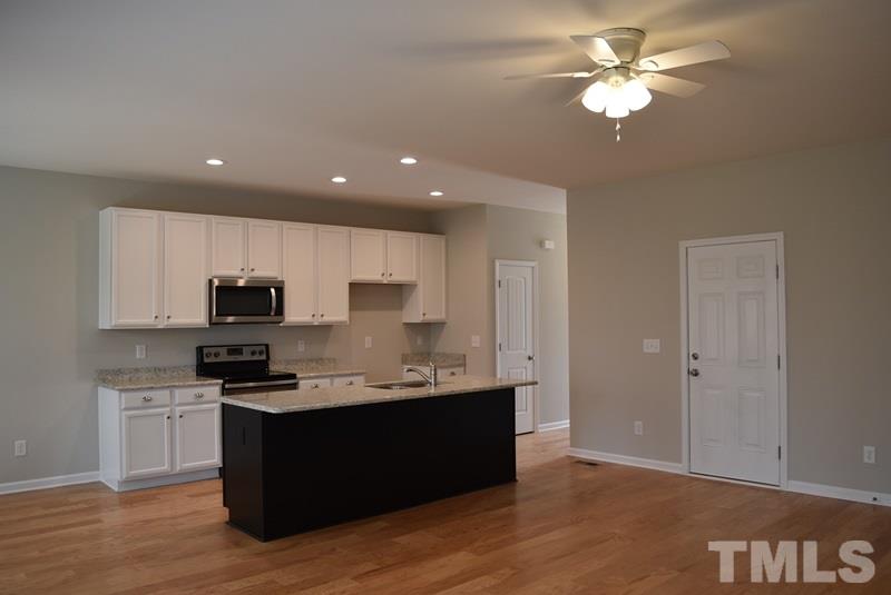 4808 Landover Bluff Way Raleigh, NC 27616 - Photo 5 of 24 Gallery Image 5