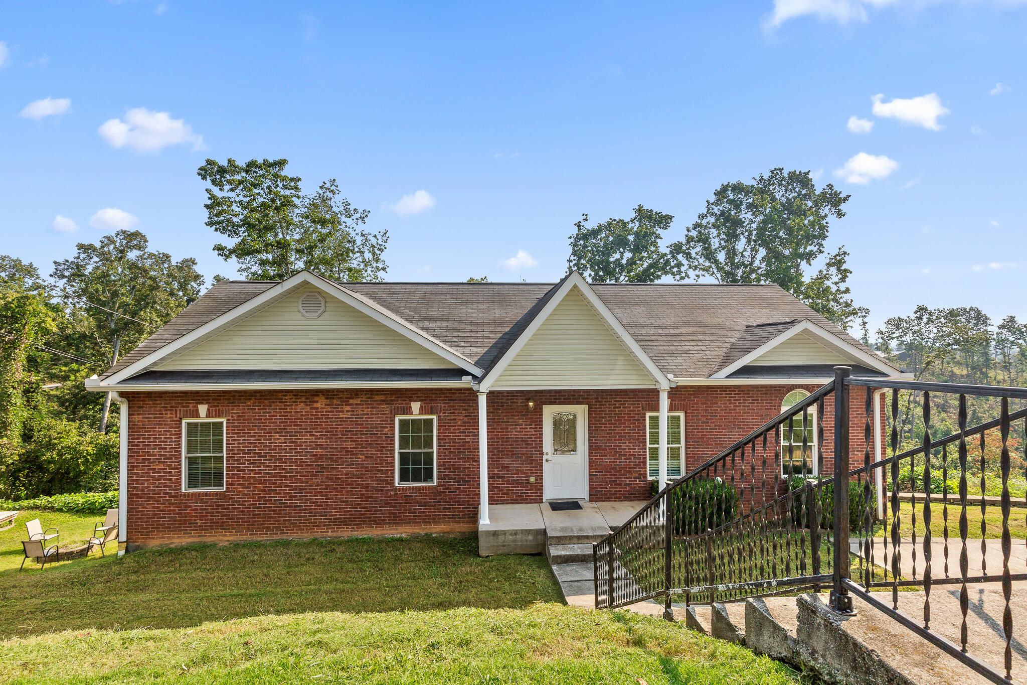 3806 Brock Road Chattanooga, TN 37421 - Photo 1 of 39 3806 Brock Rd