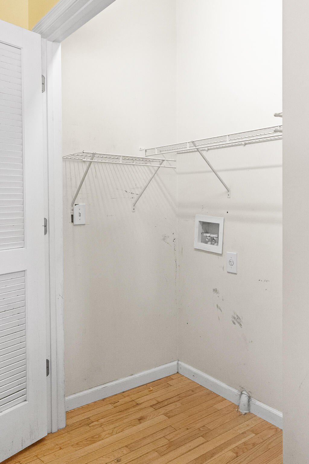 3806 Brock Road Chattanooga, TN 37421 - Photo 19 of 39 Laundry Closet