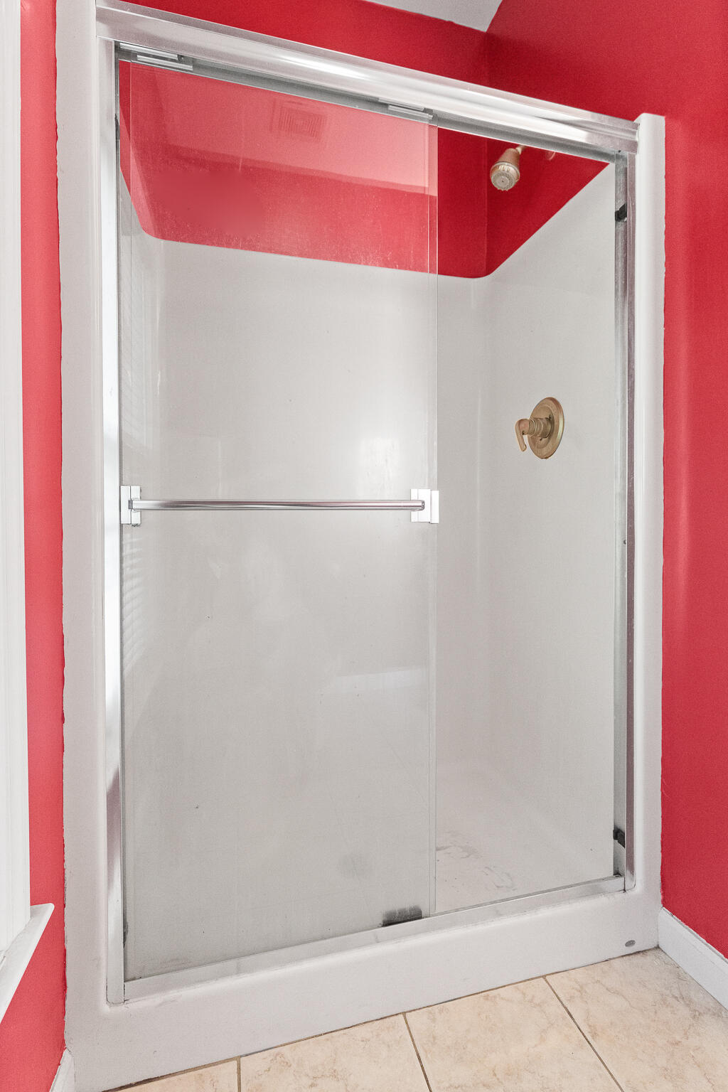 3806 Brock Road Chattanooga, TN 37421 - Photo 25 of 39 Master En Suite