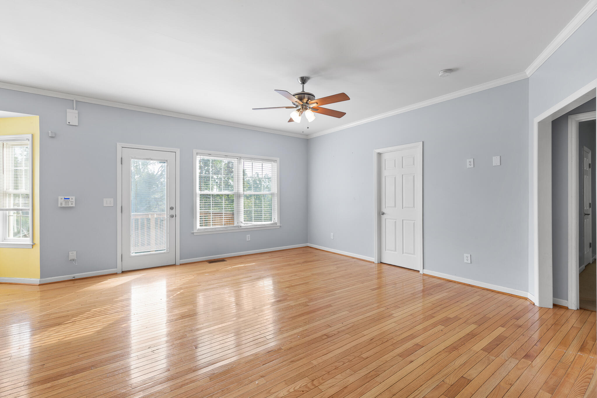 3806 Brock Road Chattanooga, TN 37421 - Photo 8 of 39 Living Room