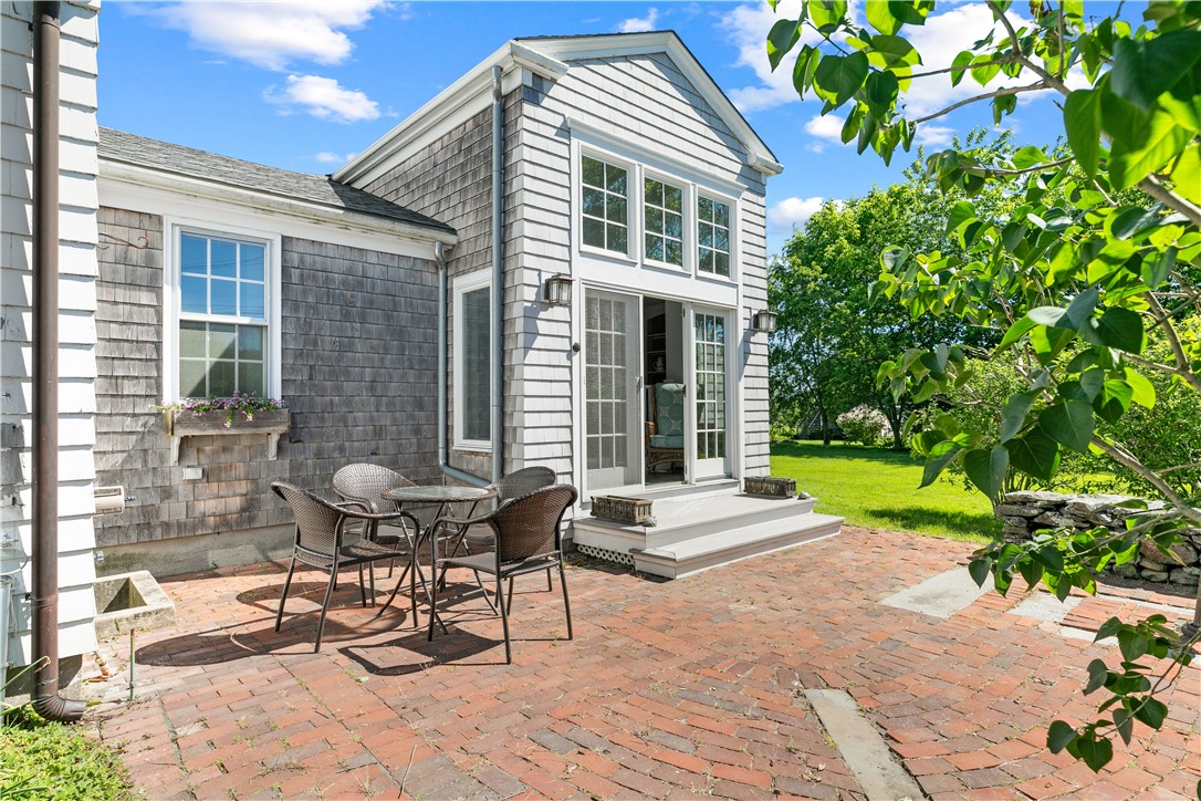248 Wyatt Road Middletown, RI 02842 - Photo 14 of 50 Front Patio