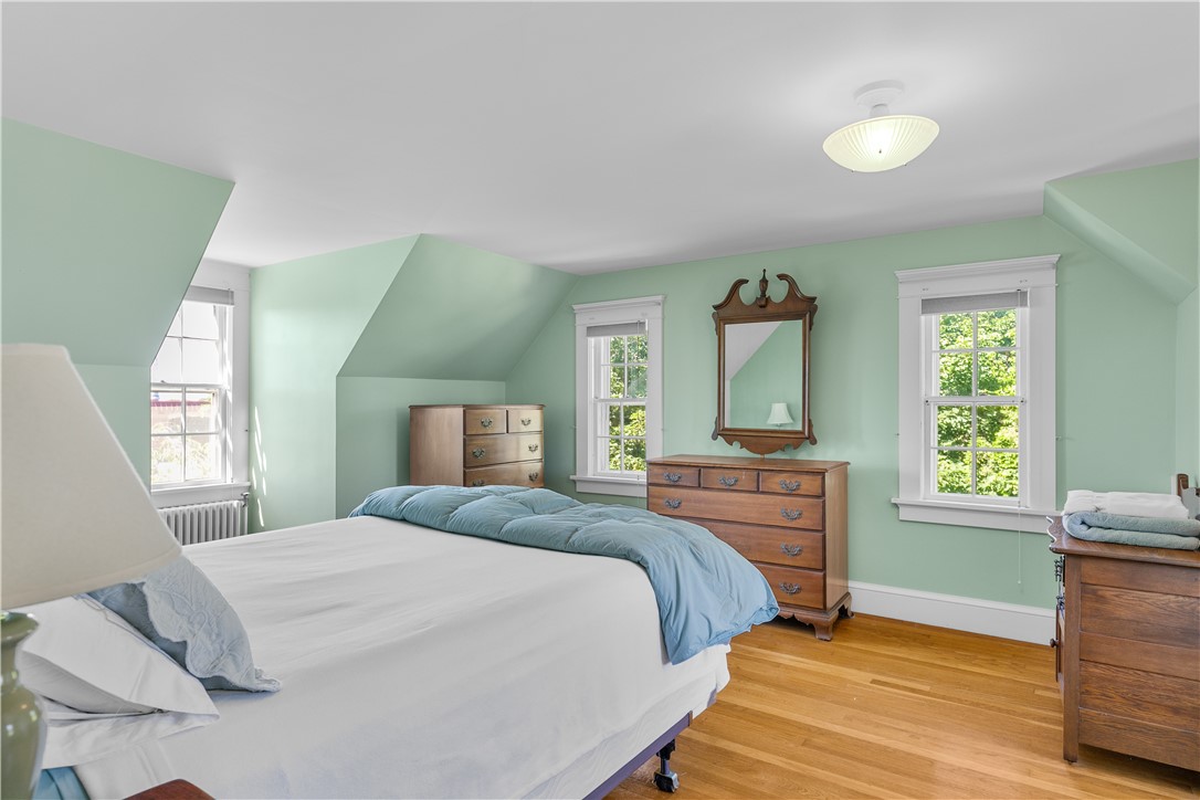 248 Wyatt Road Middletown, RI 02842 - Photo 31 of 50 Guest Bedroom 1