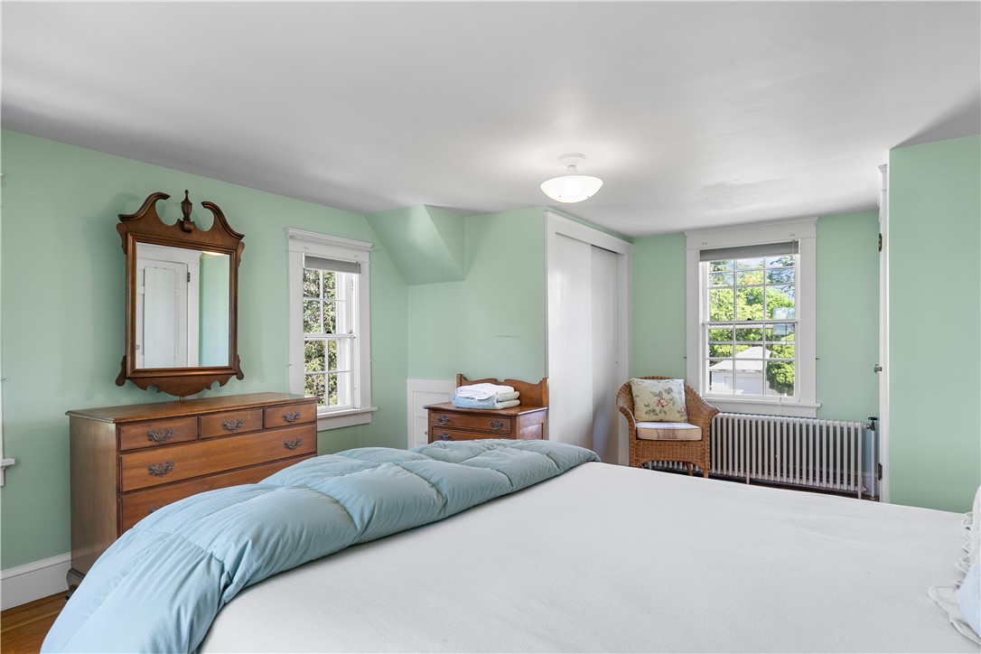 248 Wyatt Road Middletown, RI 02842 - Photo 32 of 50 Guest Bedroom 1