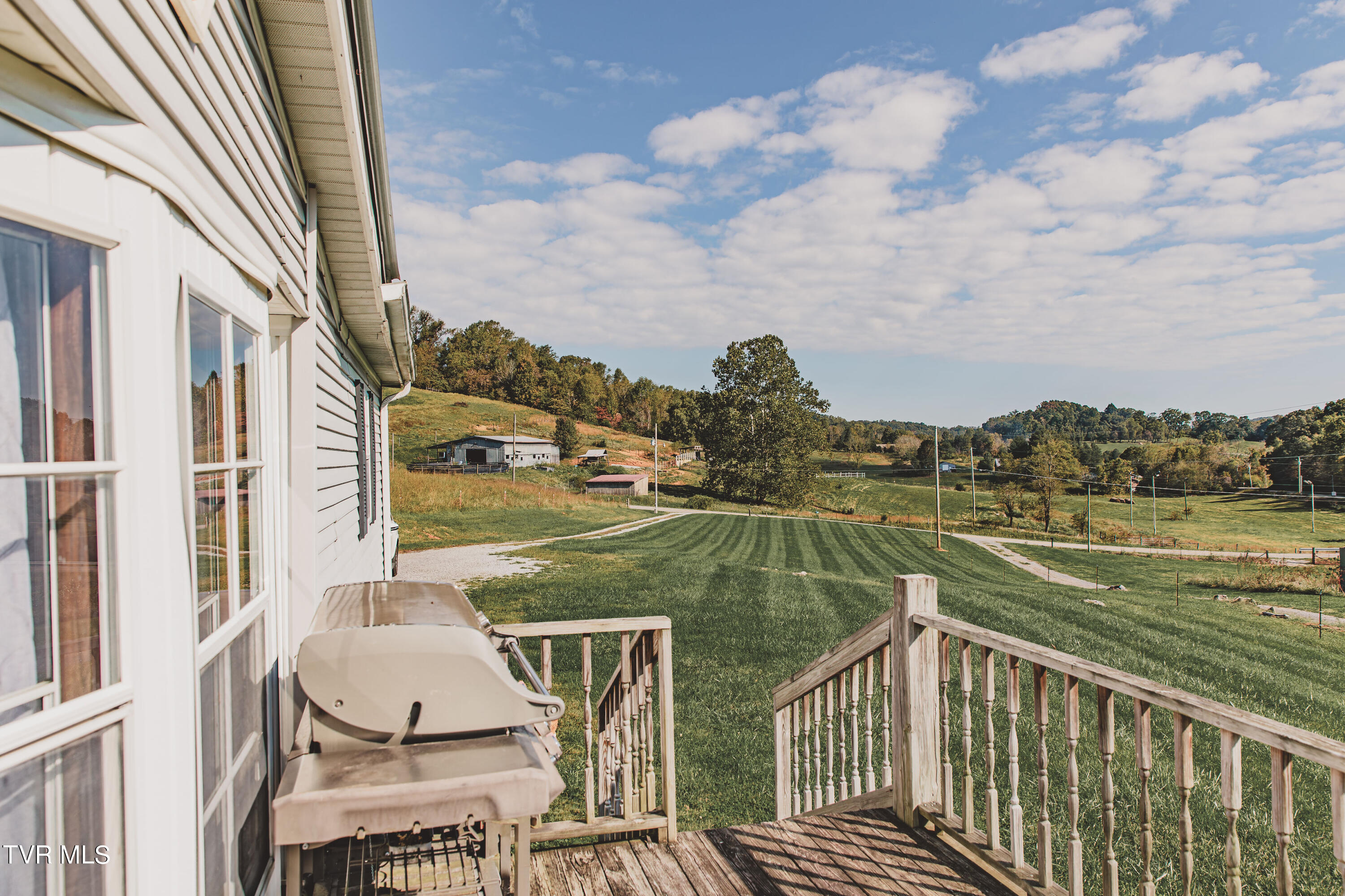 126 Wheelock Road Jonesborough, TN 37659 - Photo 6 of 29 CopperSunsetPhoto0-10