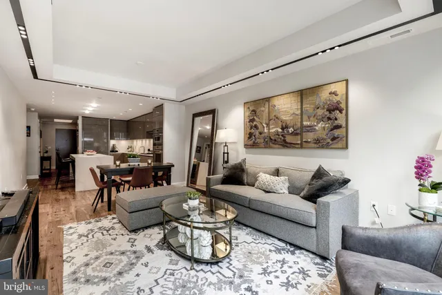 $995,000 | 1781 North Pierce Street, Unit 303, Arlington, VA 22209