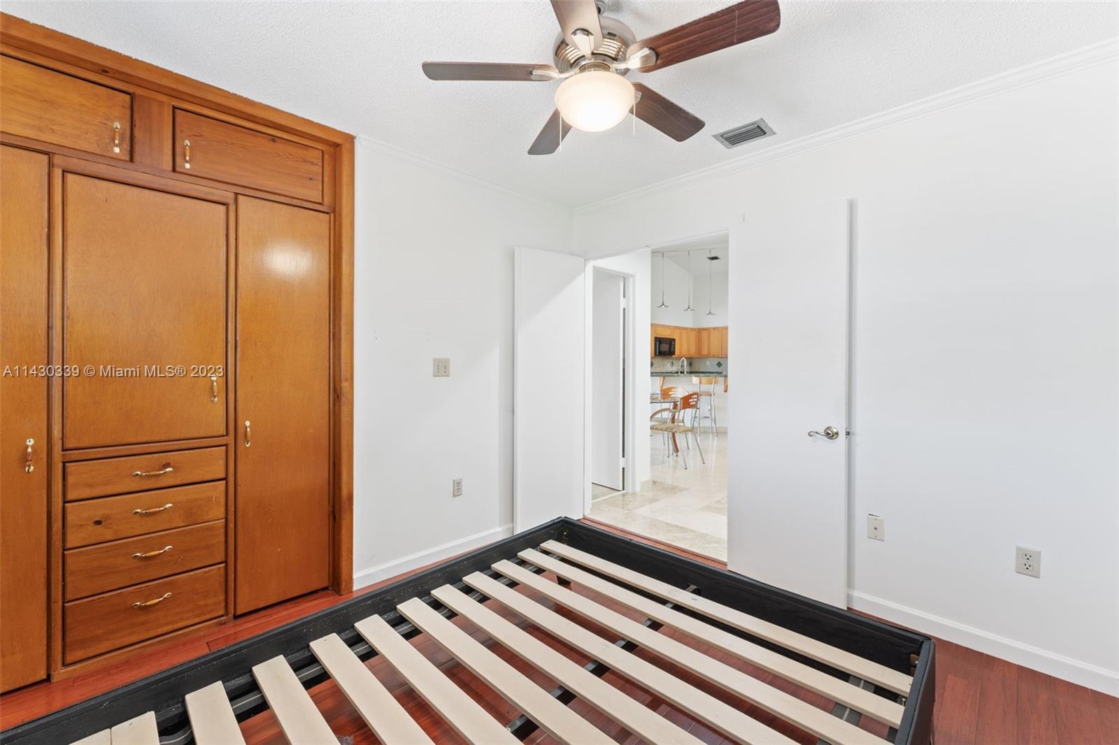 8520 Ardoch Road Miami Lakes, FL 33016 - Photo 21 of 41 Gallery Image 21