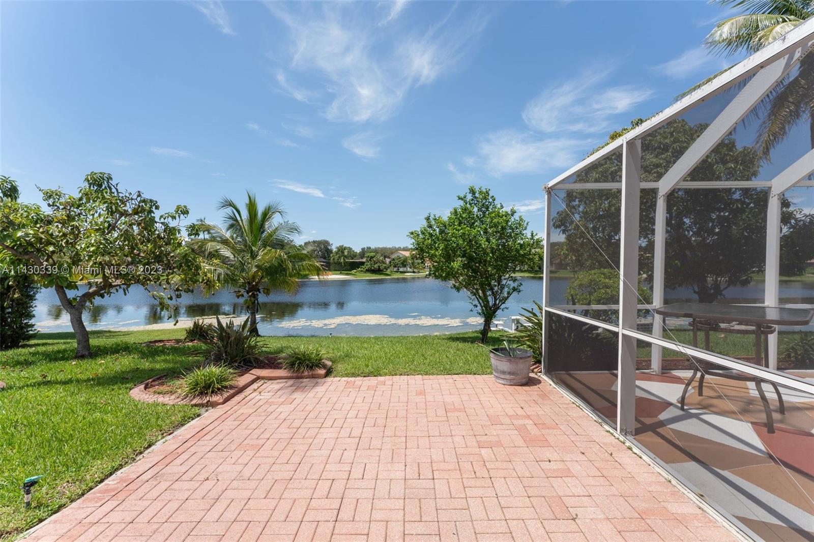 8520 Ardoch Road Miami Lakes, FL 33016 - Photo 34 of 41 Gallery Image 34