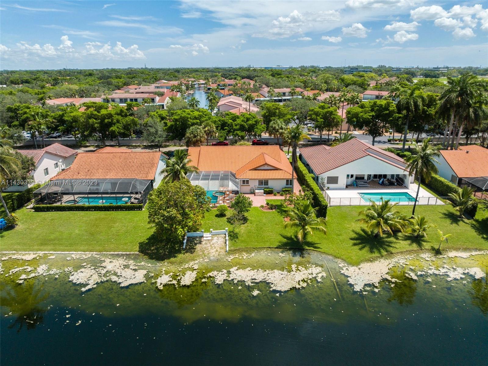 8520 Ardoch Road Miami Lakes, FL 33016 - Photo 37 of 41 Gallery Image 37