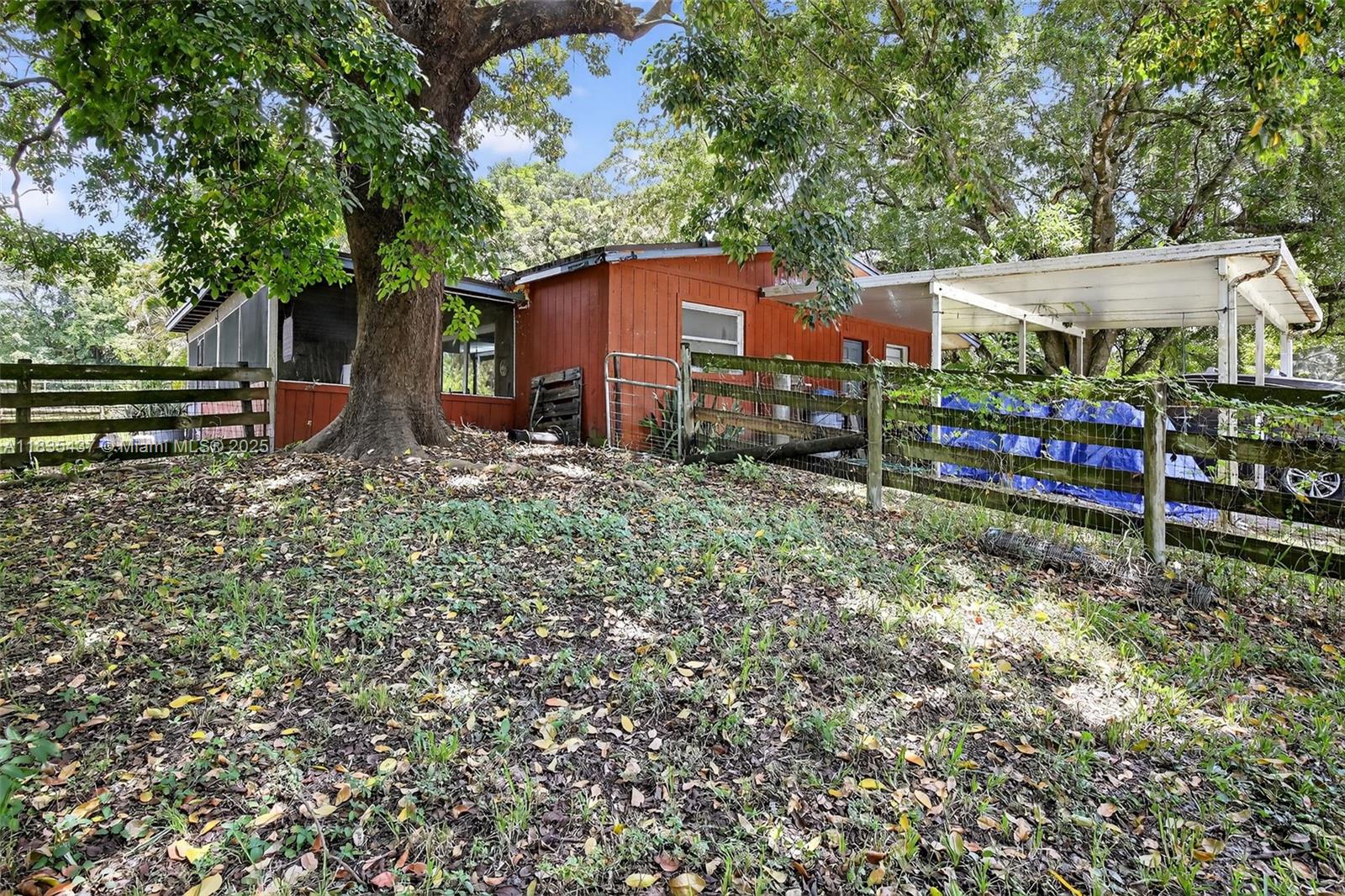 13851 Southwest 26th Street Davie, FL 33325 - Photo 18 of 48 not sure