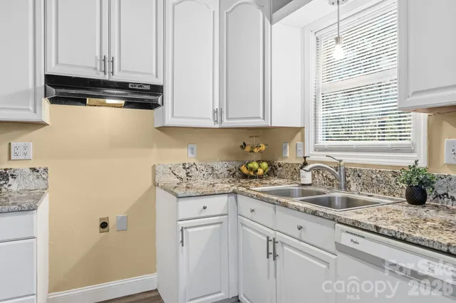 $274,900 | 3618 Waterloo Drive, Harrisburg, NC 28075