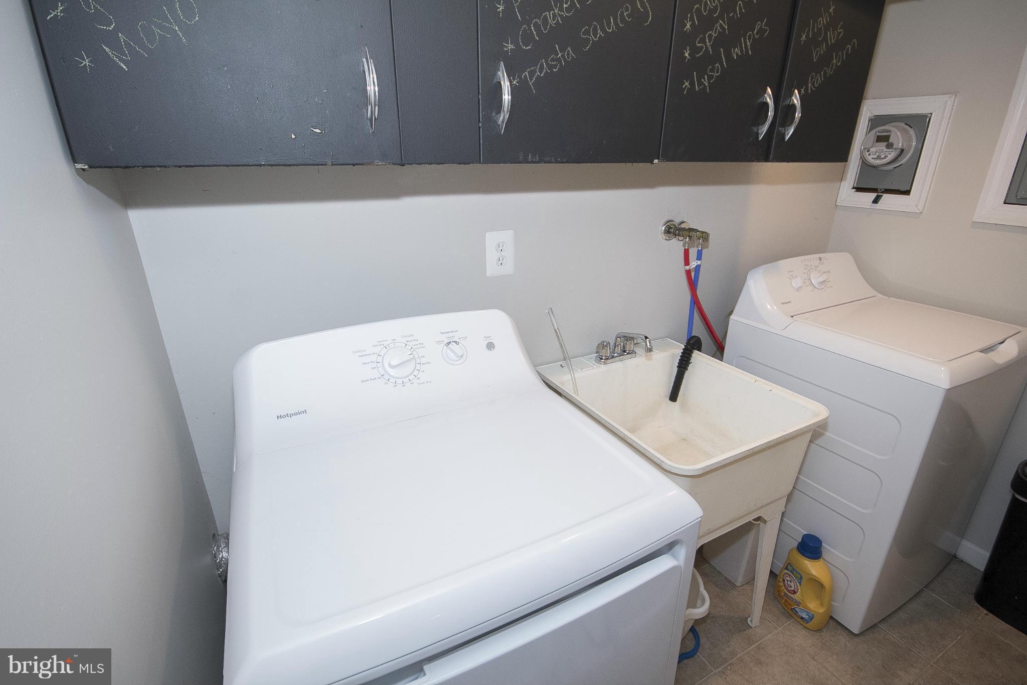 8616 Black Oak Road Baltimore, MD 21234 - Photo 13 of 21 a utility room with dryer and washer
