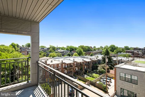 $280,000 | 3201 St Paul Street, Unit 424, Baltimore, MD 21218