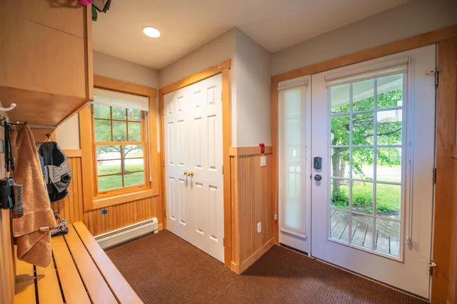 $925,000 | 9 D Dover Springs Lane, West Dover, VT 05356