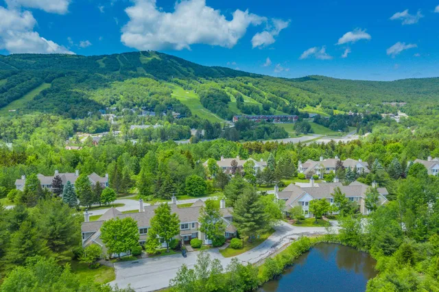 $925,000 | 9 D Dover Springs Lane, West Dover, VT 05356