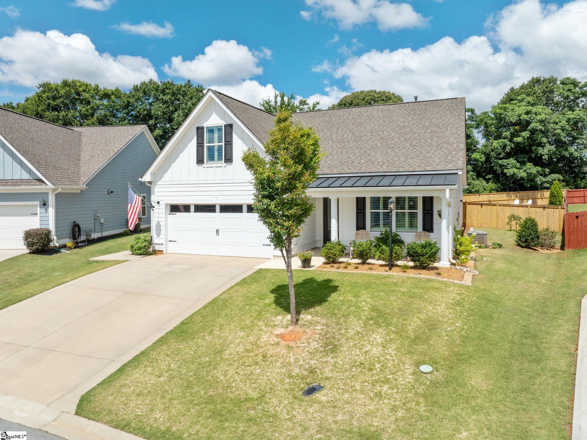 556 Backacre Court Greer, SC 29651 - Photo 3 of 36