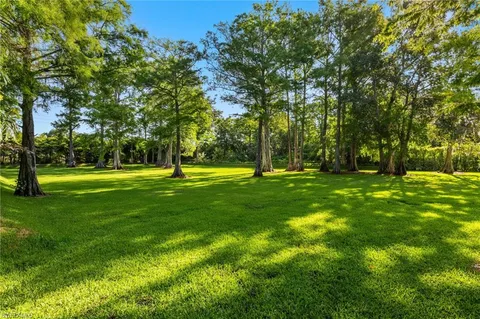 $1,699,999 | 5271 Cherry Wood Drive, Naples, FL 34119