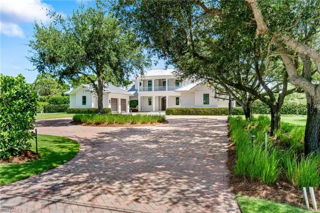 $6,995,000 | 171 North Street, Naples, FL 34108