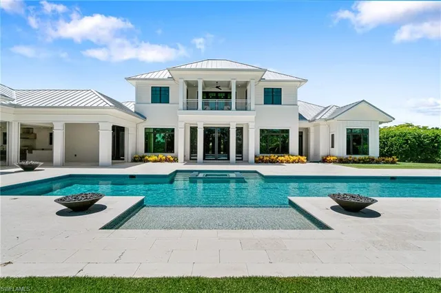 $6,995,000 | 171 North Street, Naples, FL 34108