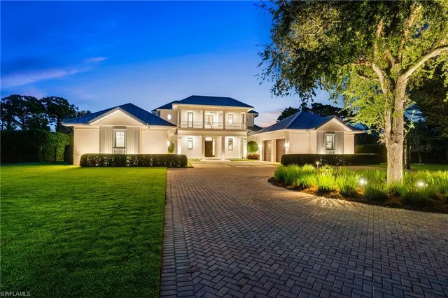 $6,995,000 | 171 North Street, Naples, FL 34108