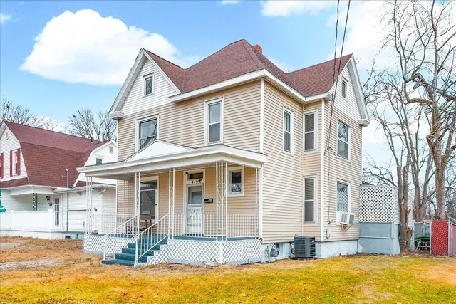 $130,000 | 449 North 3rd Avenue, Canton, IL 61520