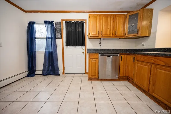 $369,000 | 5074 Millersport Highway, Amherst, NY 14228
